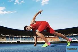 美记：克尼佩尔命中率效率都高 三球该多传球给他而不是小桥&米勒